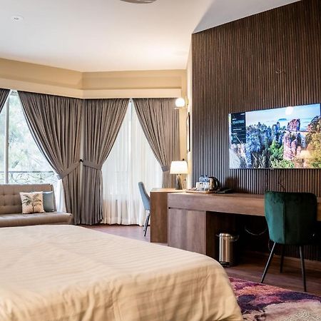 Hillside Residence E-7 By Paramount Hospitality イスラマバード エクステリア 写真