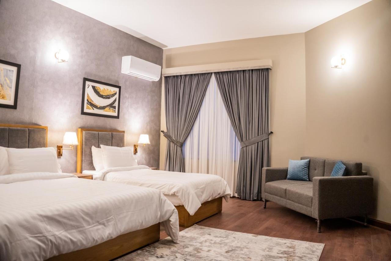 Hillside Residence E-7 By Paramount Hospitality イスラマバード エクステリア 写真