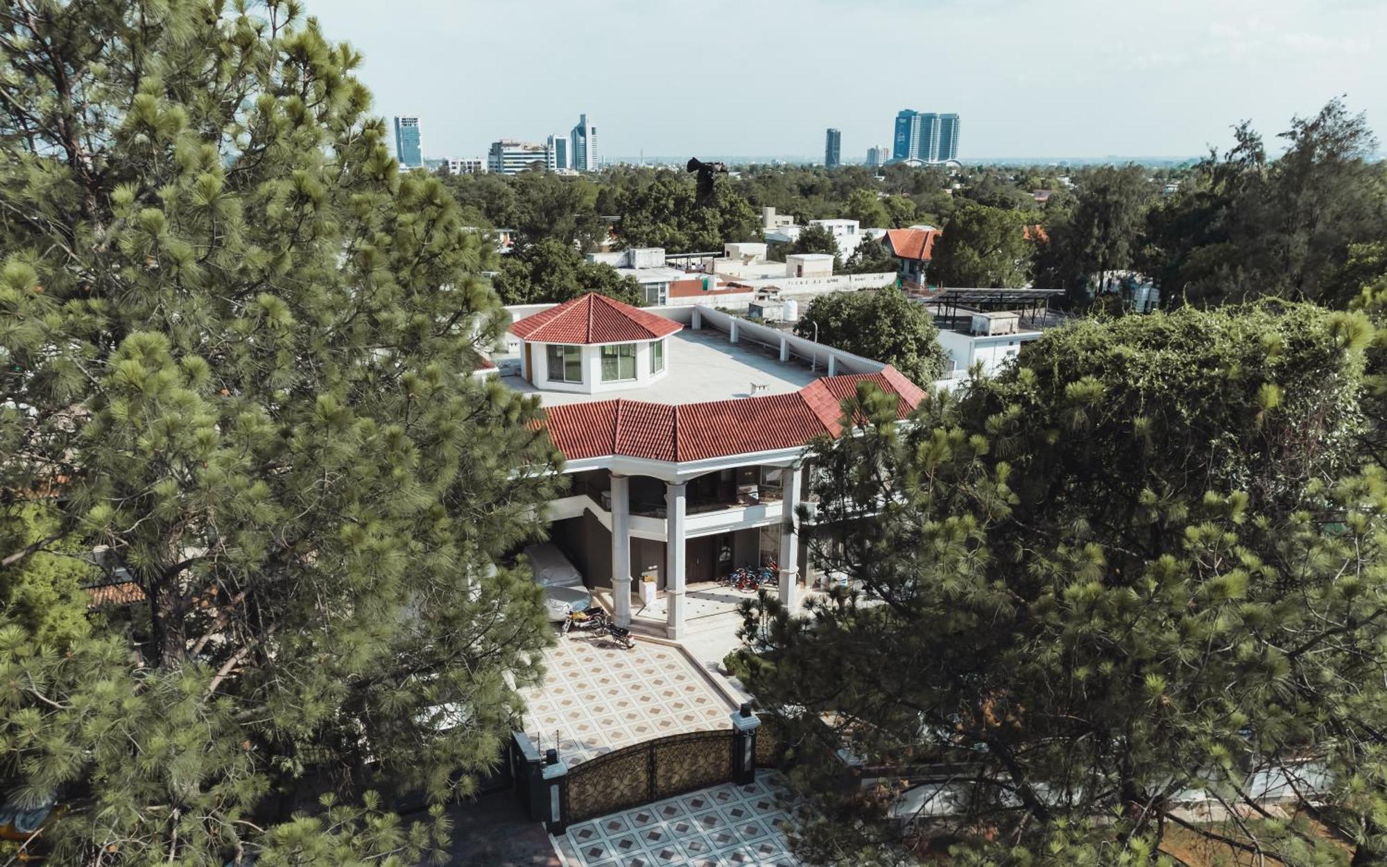 Hillside Residence E-7 By Paramount Hospitality イスラマバード エクステリア 写真